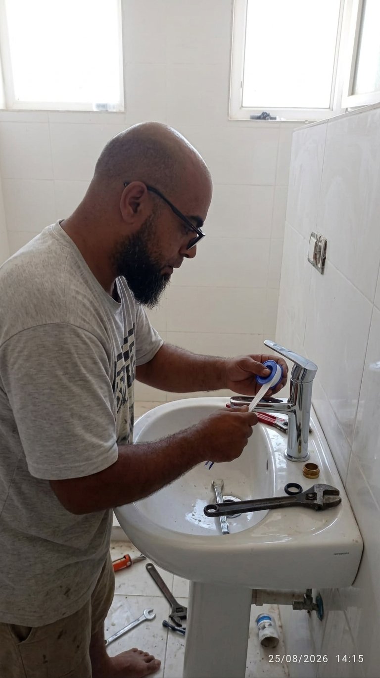 Lavabo su tesisatı